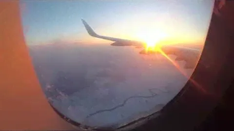 Самолет Омск - Москва