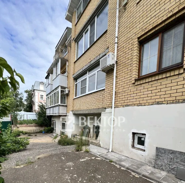 Продам квартиру вторичку 73.0 м² этаж 1/3 город Кострома улица Горная 15-4