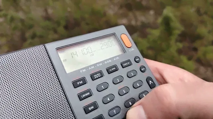 XHDATA D-808 и XHDATA D-109. Приём за городом. УКВ и КВ