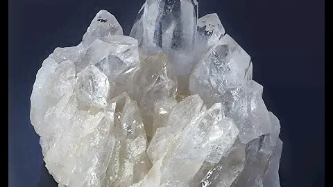 ГОРНЫЙ ХРУСТАЛЬ