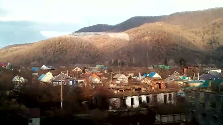Горная долина в Туапсинском районе Краснодарского края к северу от Главного Кавказского хребта