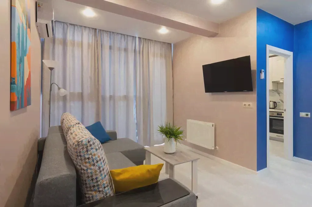 Сдаю посуточно однокомнатную квартиру 50.0 м² этаж 5/16 город Геленджик улица Горная 15а-4