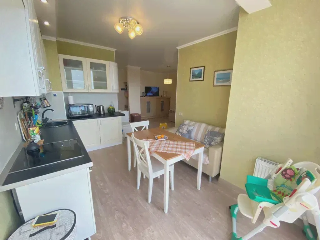Сдаю посуточно однокомнатную квартиру 43.0 м² этаж 12/16 город Геленджик улица Горная 15а-2