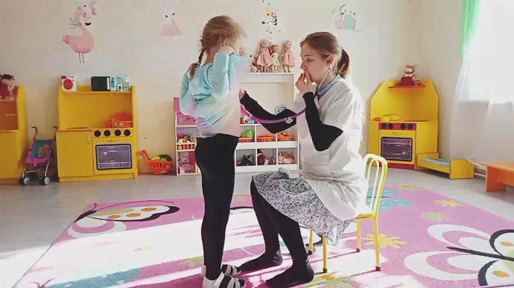 Молодёжная (старшая группа). Педиатр