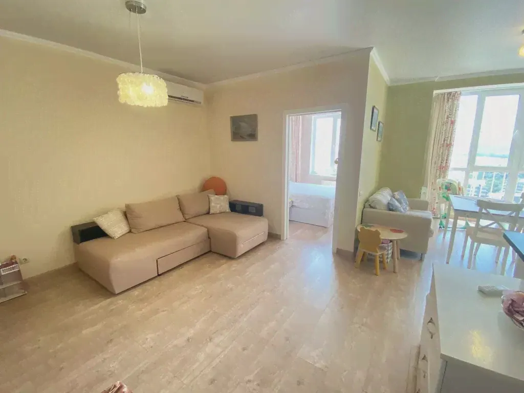 Сдаю посуточно однокомнатную квартиру 43.0 м² этаж 12/16 город Геленджик улица Горная 15а-3