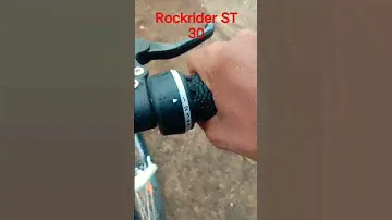 ROCKRIDER st30 (MTB)