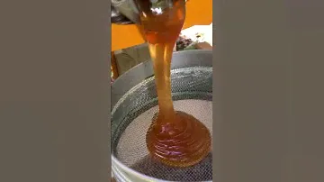 Цветочный мёд 2023 👍😋 Он очень вкусный,  душистый, ароматный и полезный! 🍯💪